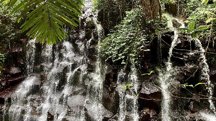 Bali Experience Tour-Kanto Lampo Waterfall